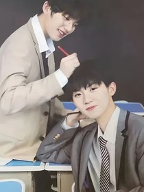 重生后，我爱上了大佬