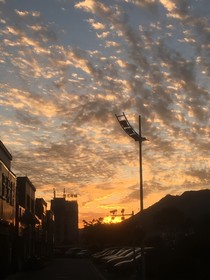 代餐：如果你和年上谈了……