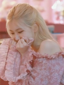 blackpink：妹妹不要跑（快穿）