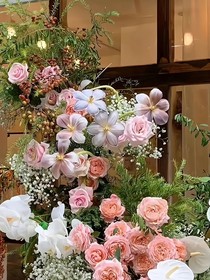 周峻纬：雾色浓时