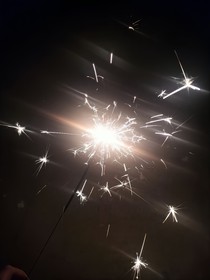羈緣