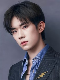 易烊千玺：喜欢你我也是