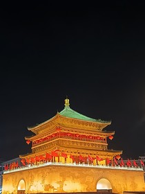 终炽：知否，知否，应是绿肥红瘦