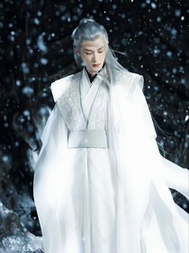 HP：相柳是少爺偉一的九命蛇