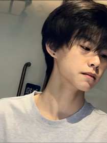 王威：李稚恩，我喜歡你