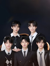 top：她这么小当我们老师？
