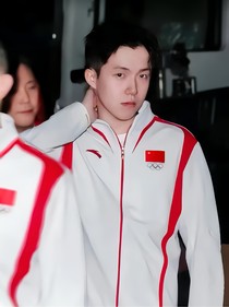 王楚钦：人中翘楚