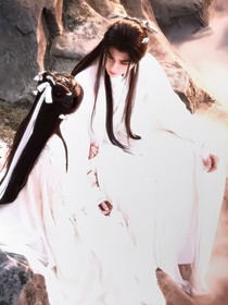一夜之间疯了后，他宠我入骨