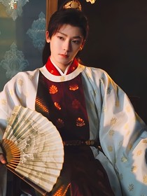 綜影：曾有青鳥銜枝來