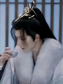 少歌穿少白：明月再相逢