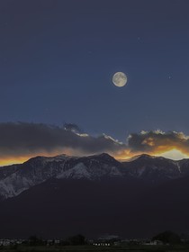 青鳥銜箋