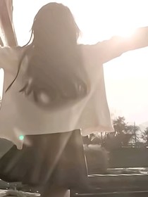 苦涩欢笑