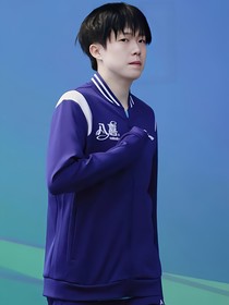 王楚钦：我搭档是她