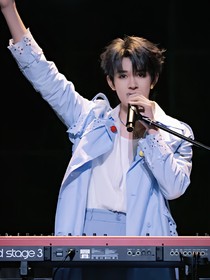 张极：柔光