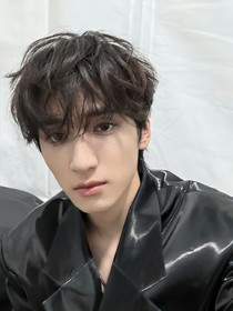 严浩翔：和小狮子恋爱