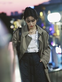 愛你：吻你頸肩痣