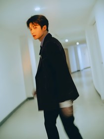 檀健次：听