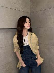 TXT：白昼雨未停