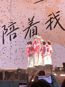 TNT：陪着我