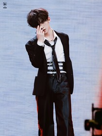 左航：不乖的女主
