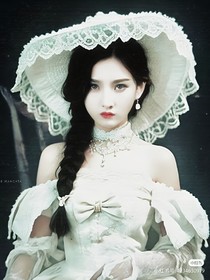 周深：跨越星辰奔向你