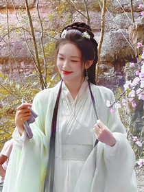 云之羽：恨天地生萬物