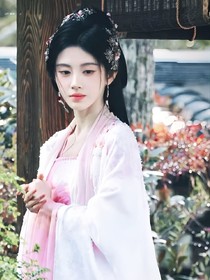 综影视：万人迷的美强惨