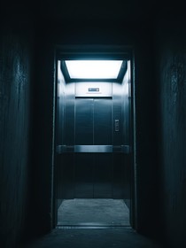 電梯怪談：機(jī)鋒