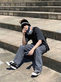 双生星光：跨时空的恋与歌