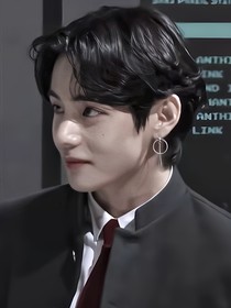 BTS：鎏金醉