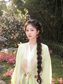少年白马醉春风之萧若风的妹妹