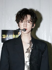 贺峻霖婚后日常失活