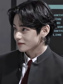 BTS：鎏金醉