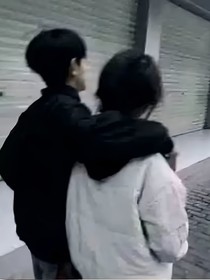 网恋对象是清冷校花
