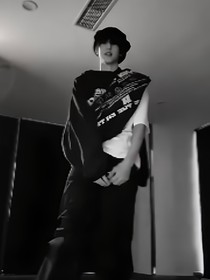 书名正在修改1748942654519836087