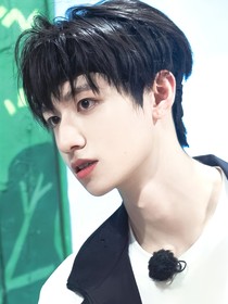 TOP：我們在世界熱吻