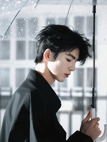 我和他的那些年（张凌赫）