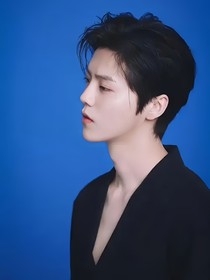 EXO：固执