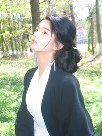 梟起青壤：甜妹她有交流恐懼癥