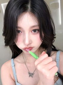 黄子弘凡：百合暗香