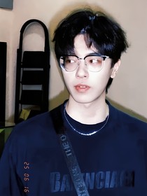 谷江山：浪漫小事