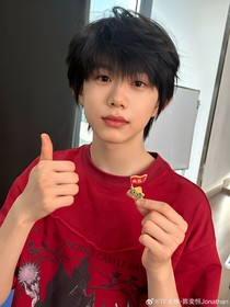 只想要看見(jiàn)你一個(gè)人
