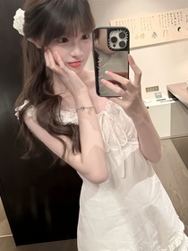 许先生，夫人她已等候三年