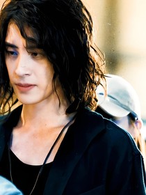 七根心简：小狗摇尾乞怜