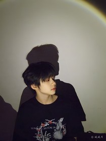 陈奕恒111159