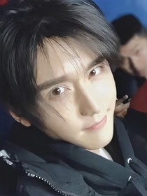 披哥4：杳杳春来时