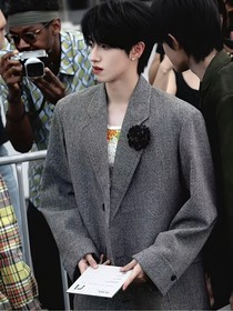 TOP：今天也在选妃吗？