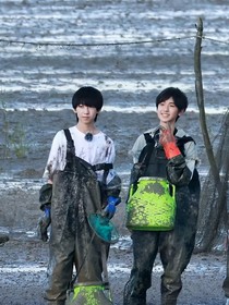 将往事锁在笼中