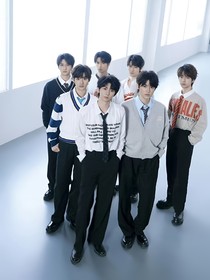 TNY时代少年团之校霸男友真粘人