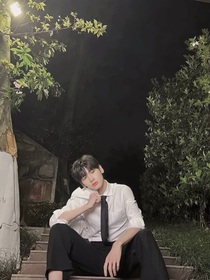 你微笑時很美：初戀CP